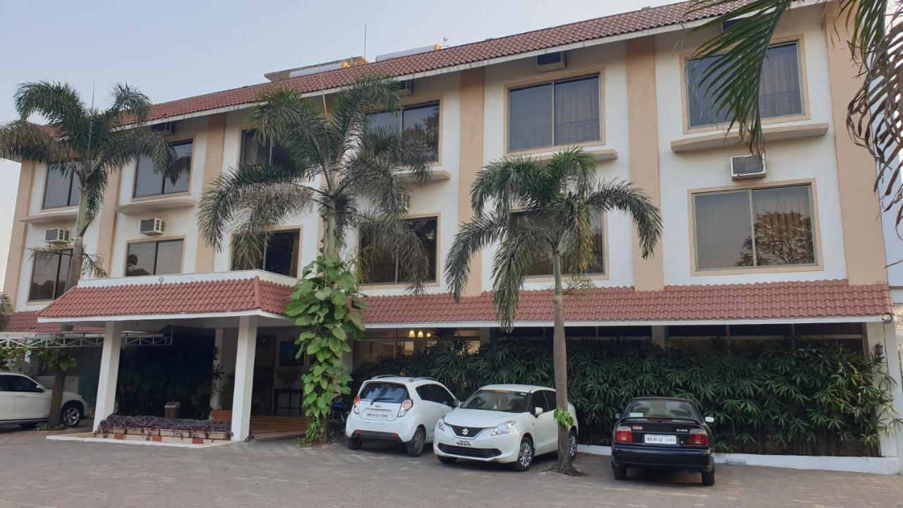 Resort Silver Hills Lonavala Luaran gambar